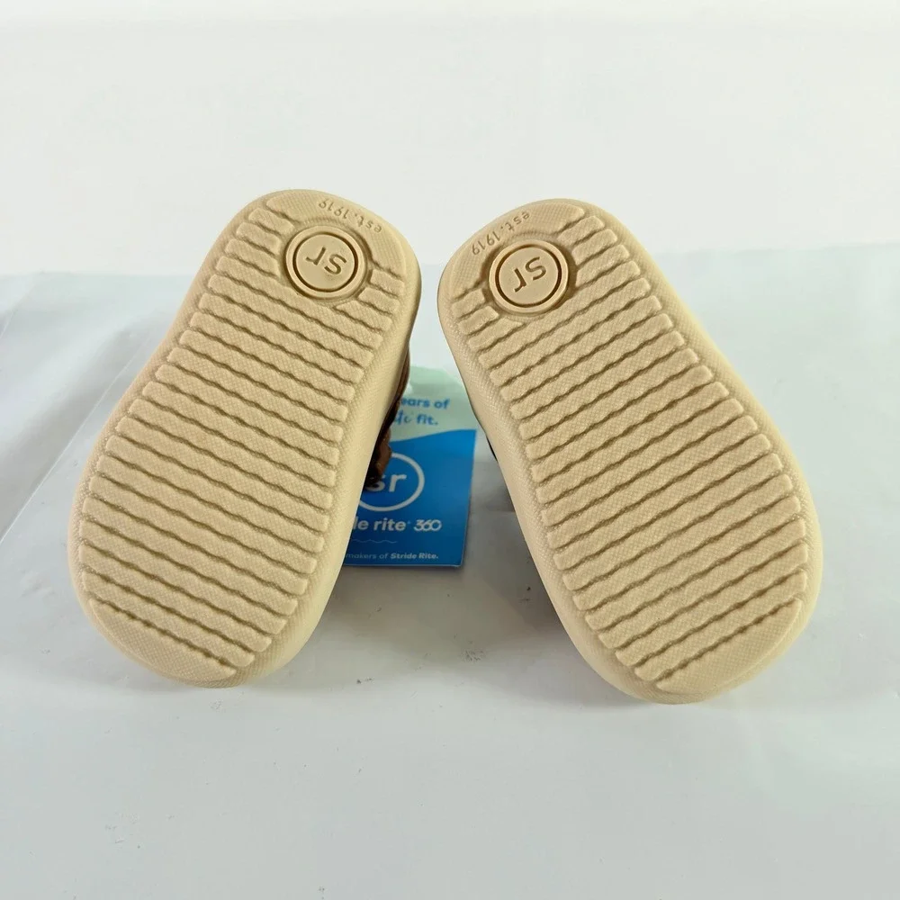 Stride Rite 360 Little Kid Lacey 2.0 Tan Mary Jane Shoes Size 6M NIB